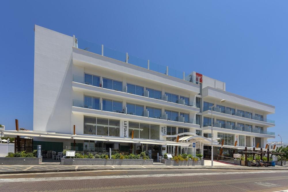 Protaras Plaza Hotel Eksteriør billede