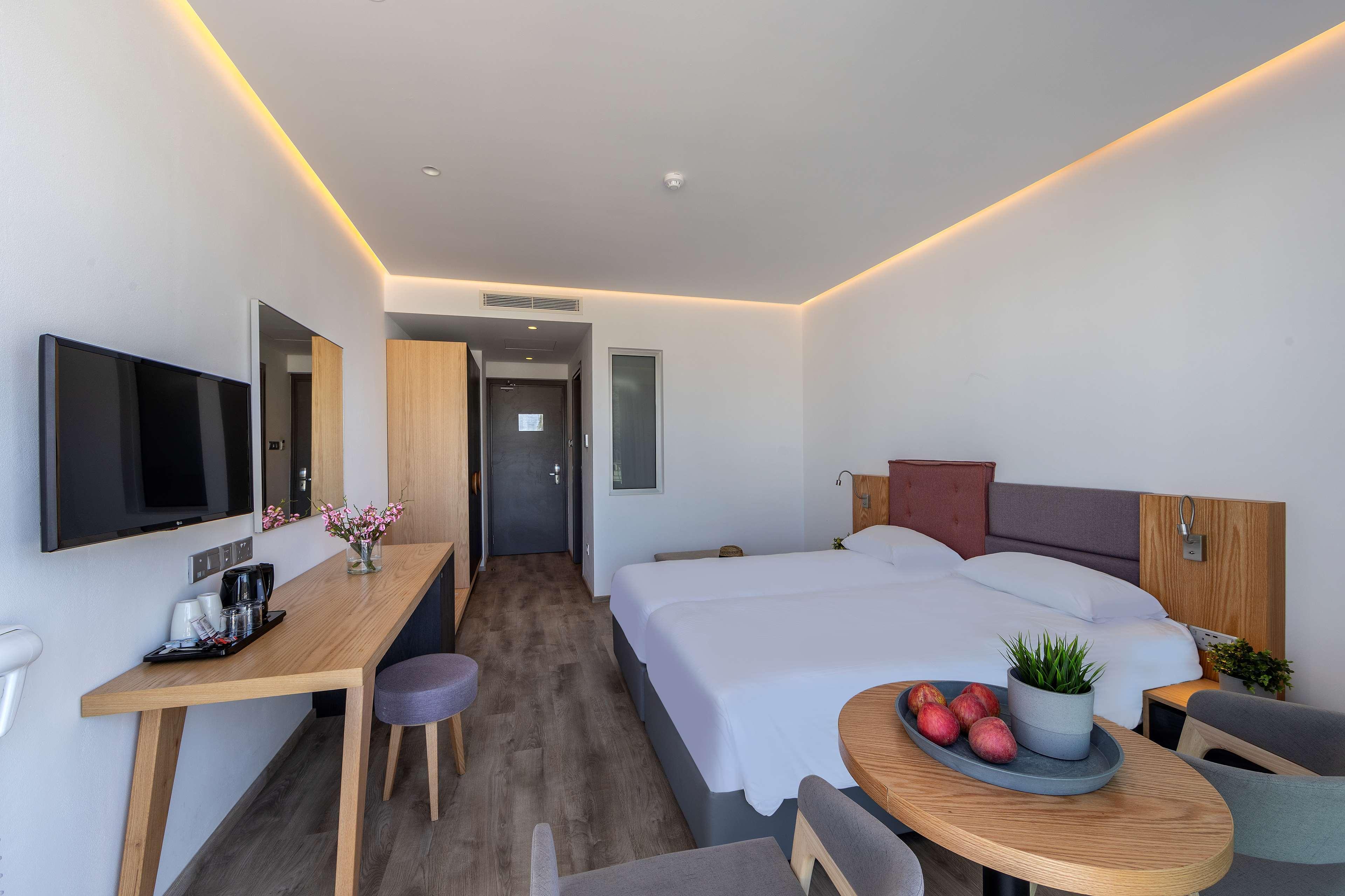 Protaras Plaza Hotel Eksteriør billede