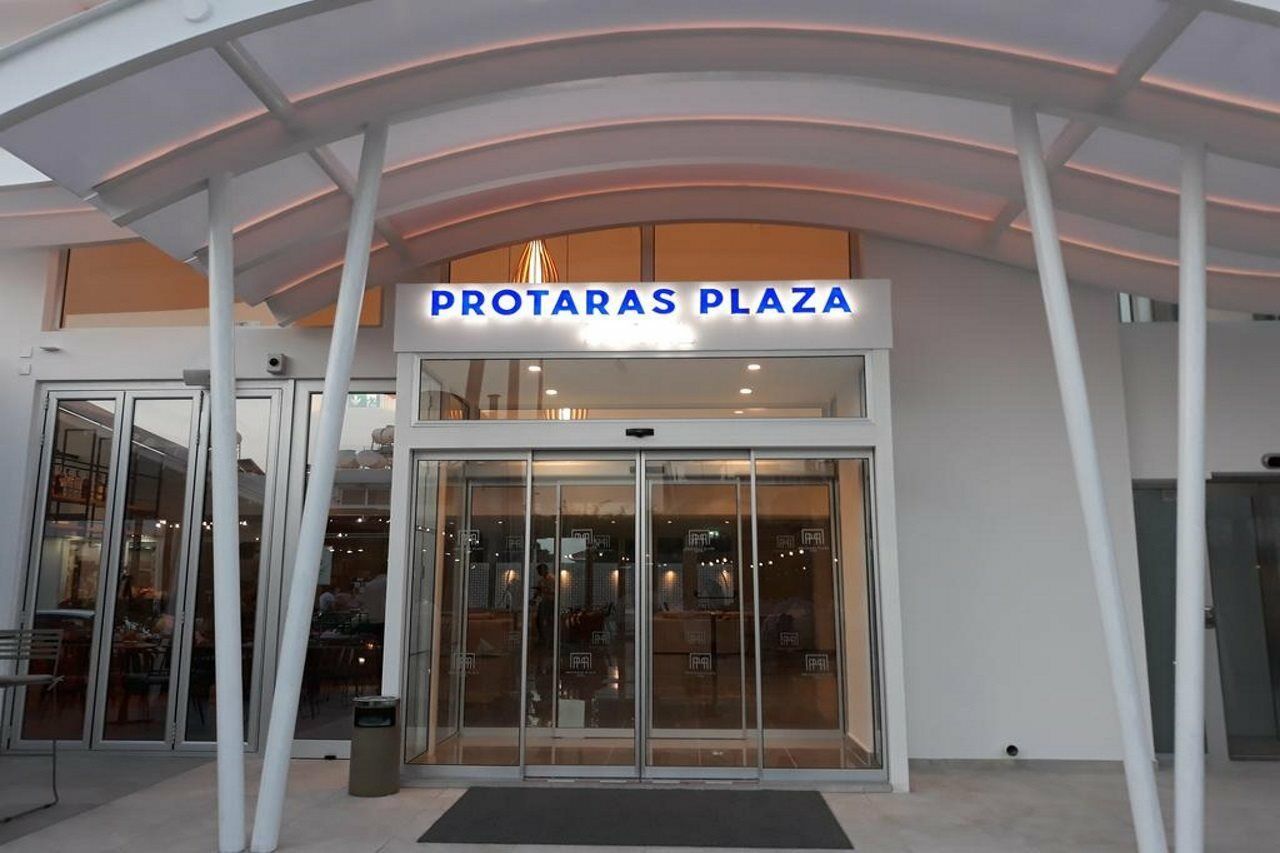 Protaras Plaza Hotel Eksteriør billede